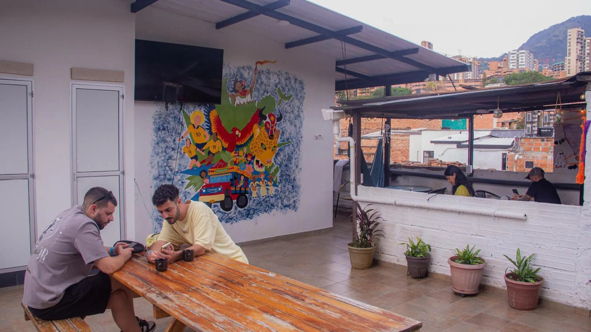 La Familia Hostel - Manila Medellin