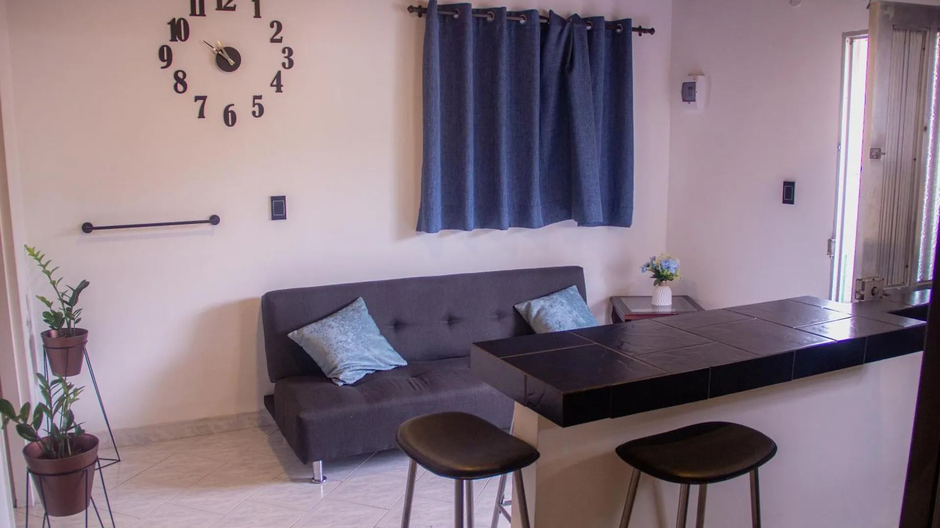 La Familia Hostel - Manila Medellin 0*,
