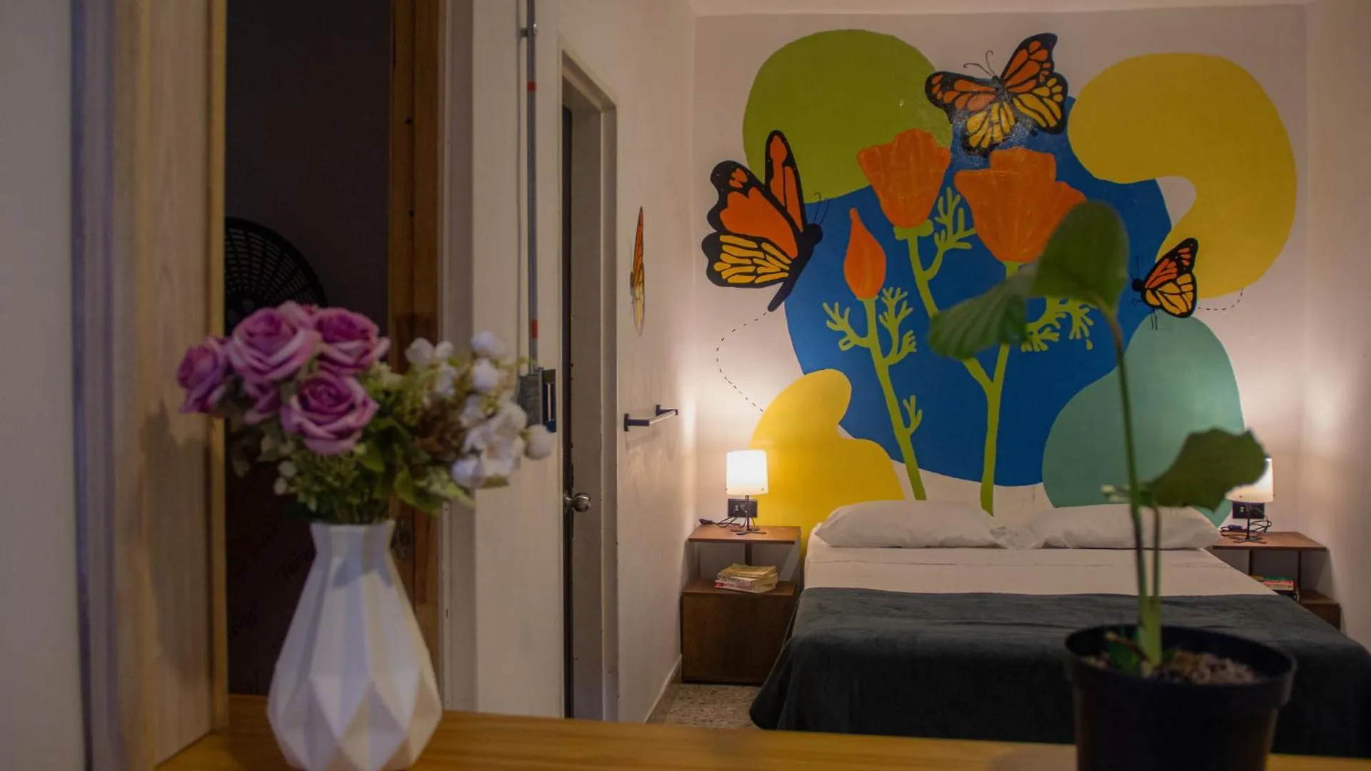 La Familia Hostel - Manila Medellin