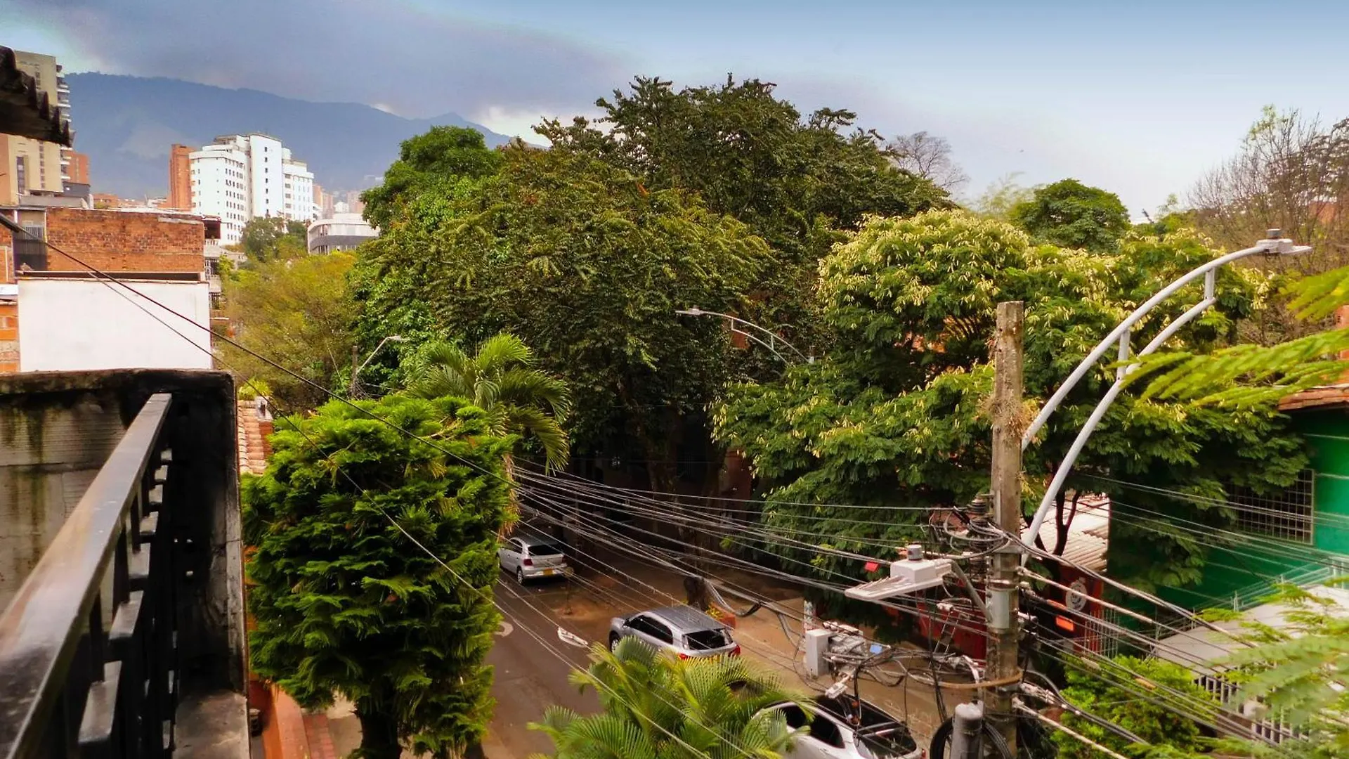 La Familia Hostel - Manila Medellín Colombie